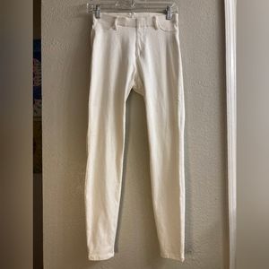White jeggings